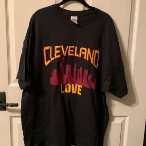2X Cleveland Kevin Love shirt.unisex
